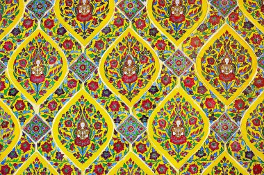 151 yıllık duvar seramik seramik seramik desenli el işi Tayland tapınağı duvarı kamuoyunu.           