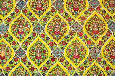 151 yıllık duvar seramik seramik seramik desenli el işi Tayland tapınağı duvarı kamuoyunu.           