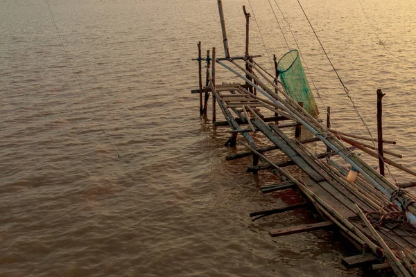 Fischerutensilien See Bei Sonnenuntergang — Stockfoto