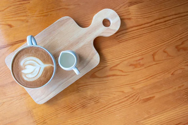 Latte Tasse Café Avec Latte Art Sur Une Table Bois — Photo
