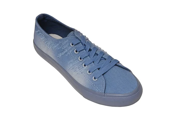 浅蓝色的鞋子 白色背景的纺织品运动鞋 蓝色的单色运动鞋 时髦的靴子 孤立的运动鞋 时髦的运动鞋 流行的男式斜纹棉鞋 — 图库照片