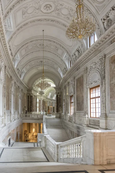 Interieur detail van Kunsthistorisches Museum, Wenen, Oostenrijk — Stockfoto