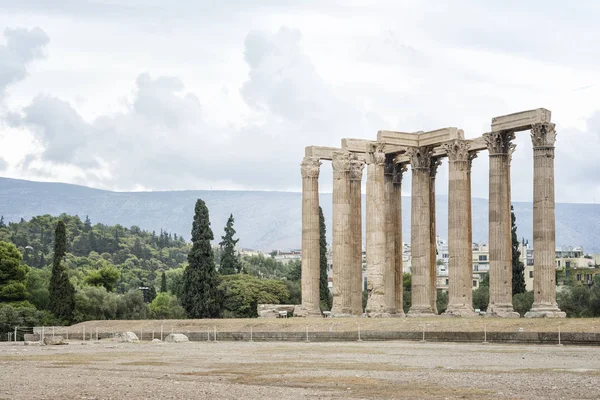 Restos do Templo de Zeus Olímpico, Atenas — Fotografia de Stock