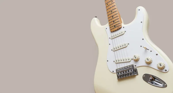 White Vintage Electric Guitar — Stock Photo, Image