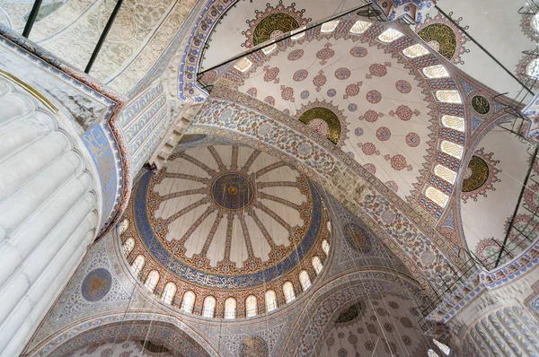 Sultan Ahmet Camii, Istanbul, Türkiye'nin iç kubbe detay