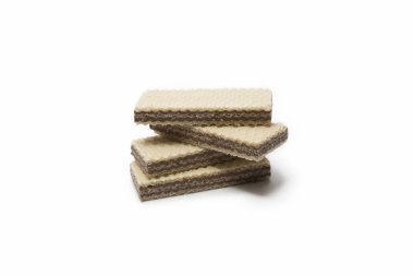 Beyaz arkaplanda izole çikolatalı gofretler