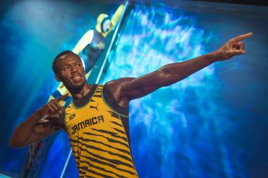 Istanbul, Türkiye, 19 Aralık 2017: Usain Bolt, bir eski dünya rekortmeni Jamaikalı sprinter, Madame Tussauds İstanbul, balmumu heykel.