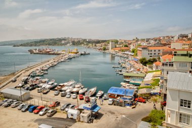 Sinop, Türkiye, 20 Mayıs 2009: Geniş açı görünümünü Sinop, Türkiye'nin en kuzeydeki şehir alanından liman.