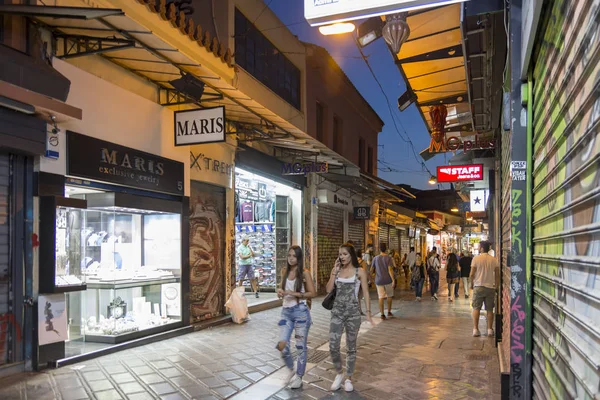 Athens Greece September 2016 People Walking Shopping Flea Market Bazaar — Stock Photo, Image