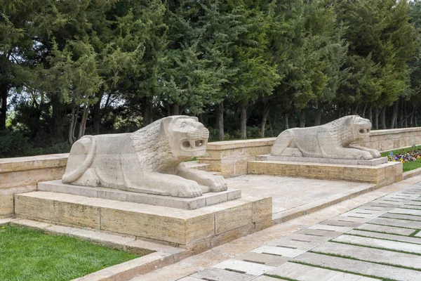 Estatuas León Anitkabir Ankara Turquía — Foto de Stock