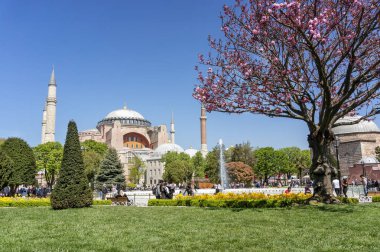 Ayasofya ve Sultanahmet Meydanı Bahar, Istanbul, Türkiye