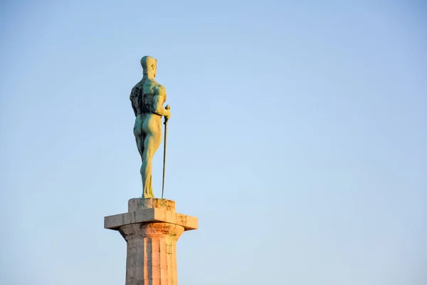 Achteraanzicht Van Pobednik Victor Monument Belgrado Servië — Stockfoto