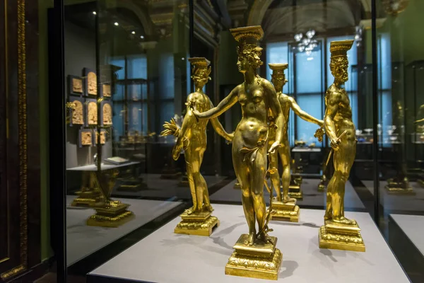 Vienna Oostenrijk Juli 2016 Gouden Beelden Van Keizerlijke Schatkamer Tentoonstelling — Stockfoto