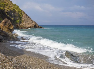 Sicilya güneşli kumsalda