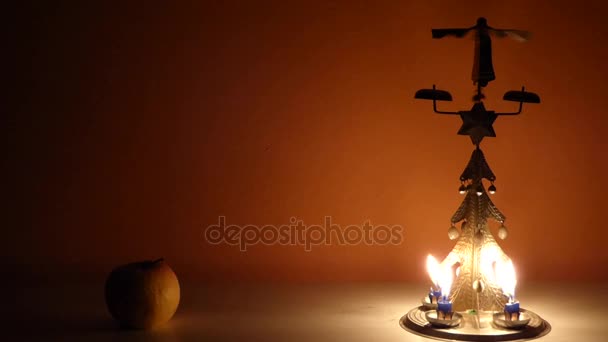蜡烛的圣诞树编钟 — 图库视频影像