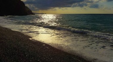 Denizde akşam günbatımı