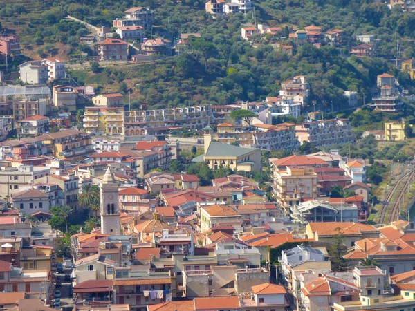 Manzara Gioiosa Marea, Sicilya