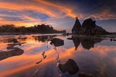 Banten West Java 'daki Sawarna Sahili