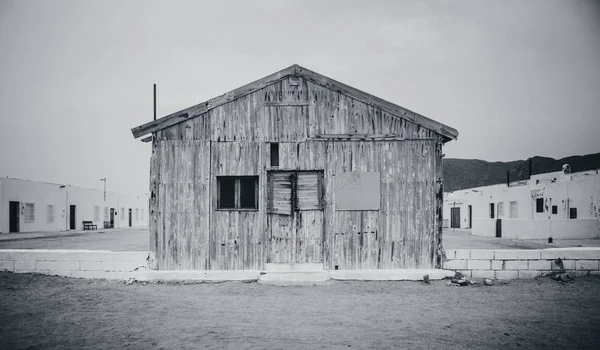 Almeria, İspanya eski ahşap kabin. Siyah ve beyaz.