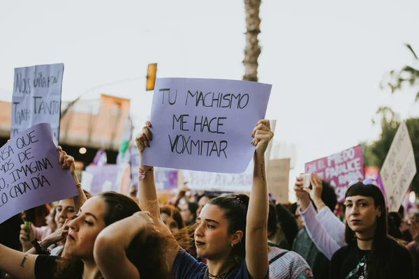 Malaga España Marzo 2020 Mujer Mostrando Pancarta Feminista Durante Huelga —  Fotos de Stock