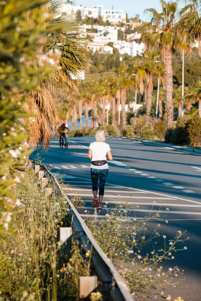 Benalmadena Spagna Maggio 2020 Corridori Della Costa Del Sol Fanno — Foto Stock