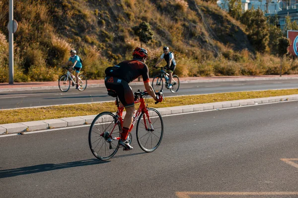 Benalmadena Hiszpania Maja 2020 Rowerzyści Costa Del Sol Ponownie Jeżdżą — Zdjęcie stockowe