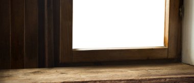 Resepsiyon ve tablo boş alan bırakır