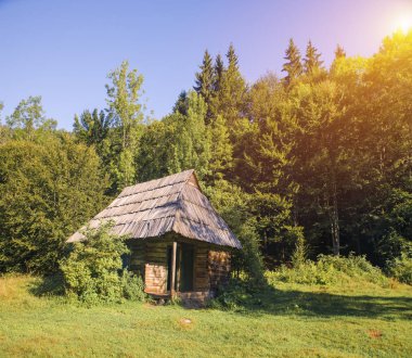 Yüksek dağ zirveleri ile Ukrayna'nın dağ