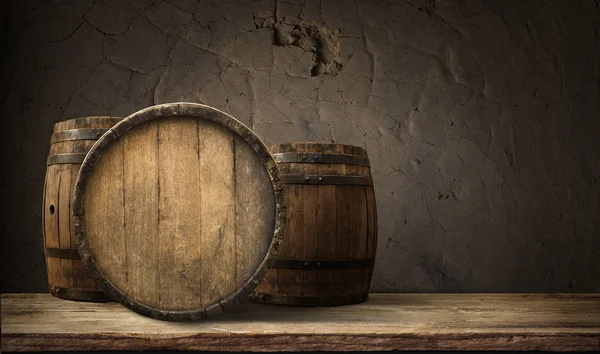 Background of barrel and worn old table of wood. — Stock Photo, Image