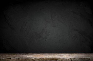 fıçının arka planı ve aşınmış eski ahşap masa