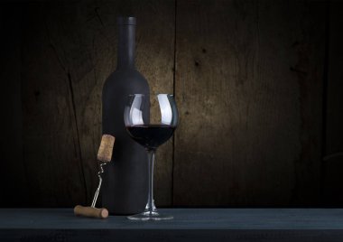 Tuscany, İtalya 'da üzüm bağında kırmızı şarap