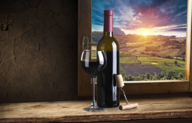 Tuscany, İtalya 'da üzüm bağında kırmızı şarap