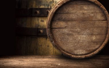 fıçının arka planı ve aşınmış eski ahşap masa