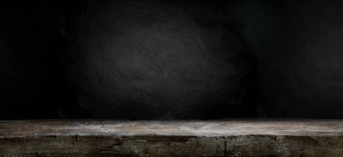 Taş tablo üst ve bulanık plaza arka plan - görüntülemek için kullanılan olabilir alışveriş ya da ürün montaj.