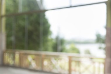 Alışveriş merkezinin soyut arkaplanı, odak derinliği.