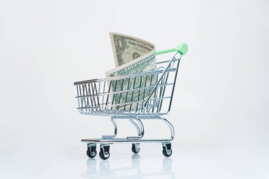 Para bir dolar süpermarket tramvay ödeme konsepti