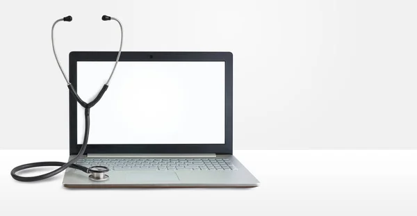Conceito de reparo laptop — Fotografia de Stock