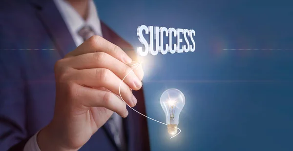 Seta de ideia para o sucesso . — Fotografia de Stock