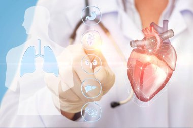 Doktor kalp simgesi aldığı tıklamaları .