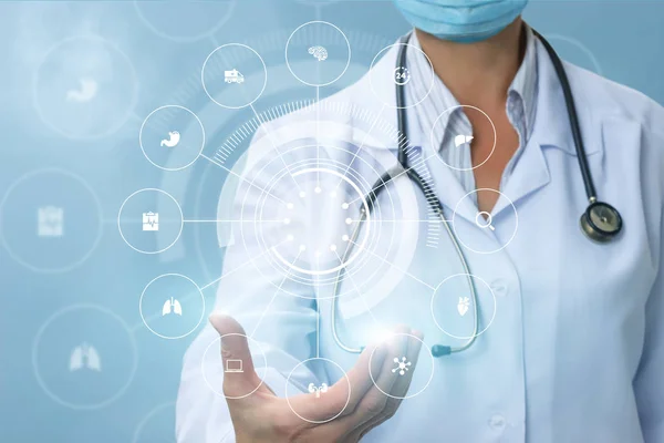 Doktor tıbbi bakım ve tedavi yapısını gösterir .