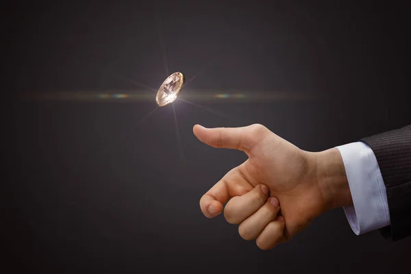 El bir bozuk para atar.