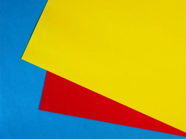 Tasarımınız için soyut, parlak kağıt renkli bir arkaplan. Geometrik şekil.