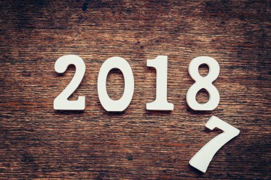 Ahşap numaraları numarası 2018, yeni yıl 2018 için şekillendirme