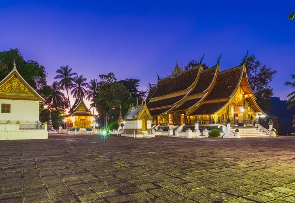 Wat Xieng Thong (Templo de Golden City) en Luang Prabang, Laos. Xie. — Foto de Stock