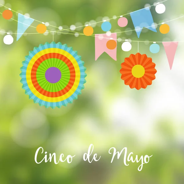 Mexikanska Cinco de Mayo gratulationskort, inbjudan. Dekoration, sträng av glödlampor, papper flaggor och färgglada lyktor. Moderna suddig bakgrund. Vektorillustration. — Stock vektor