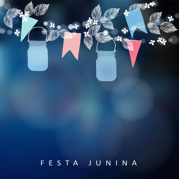 Fiesta brasileña de junio, festa junina. Cadena de luces, faroles de tarro de albañil y banderas de papel. Guirnalda de verano de hojas y flores. Decoración de fiesta. Fiesta de cumpleaños en el jardín. Fondo vectorial borroso . — Vector de stock