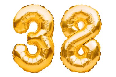38 numara, beyaz üzerinde izole edilmiş altın şişirilebilir balonlardan yapılmış. Helyum balonları, altın folyo numaraları. Parti dekorasyonu, bayram yıldönümü tabelası, kutlama, doğum günü, karnaval