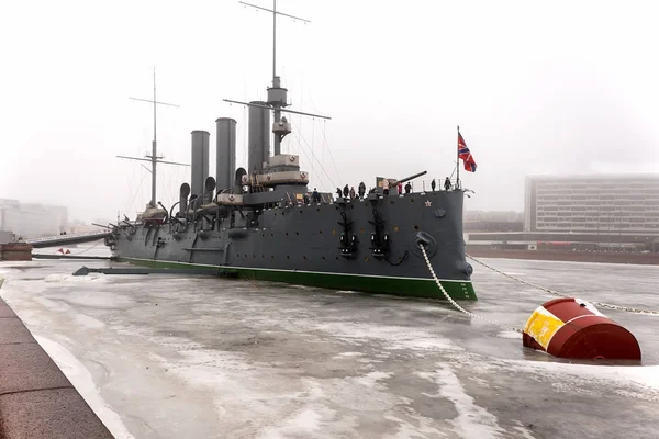 Cruiser Aurora Parked Ice — Stock Photo, Image