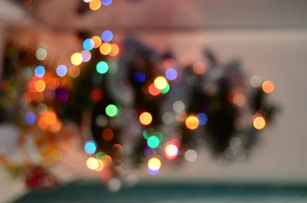 Çok Renkli Işıkları Olan Noel Ağacı — Stok fotoğraf