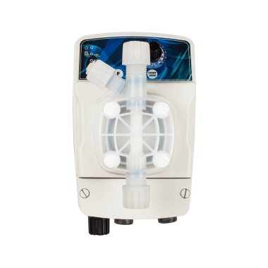 Endüstriyel diyafram ölçüm pompası beyaza izole edildi